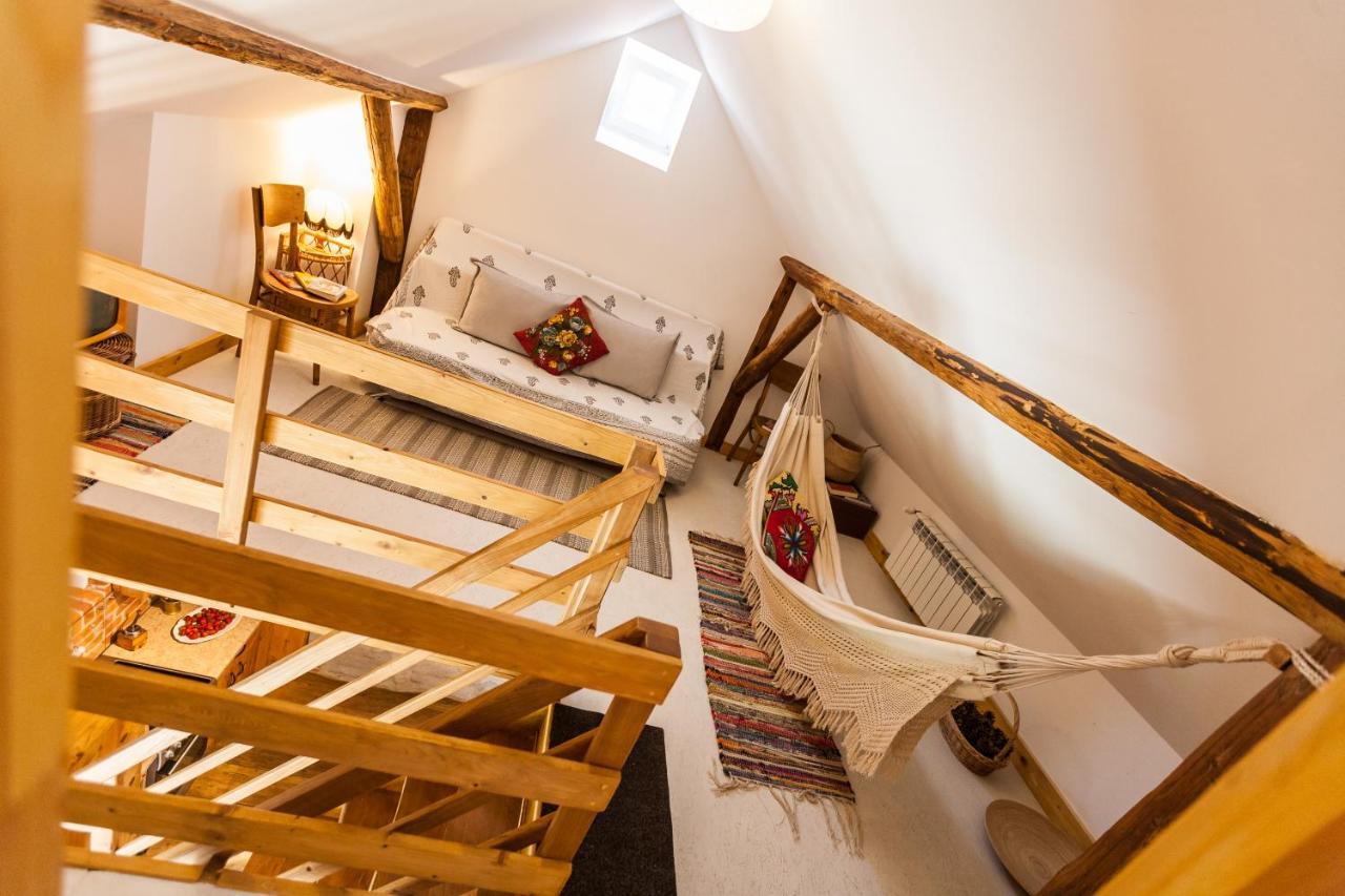 Dom Pod Orzechem Villa Łapczyce Exteriör bild