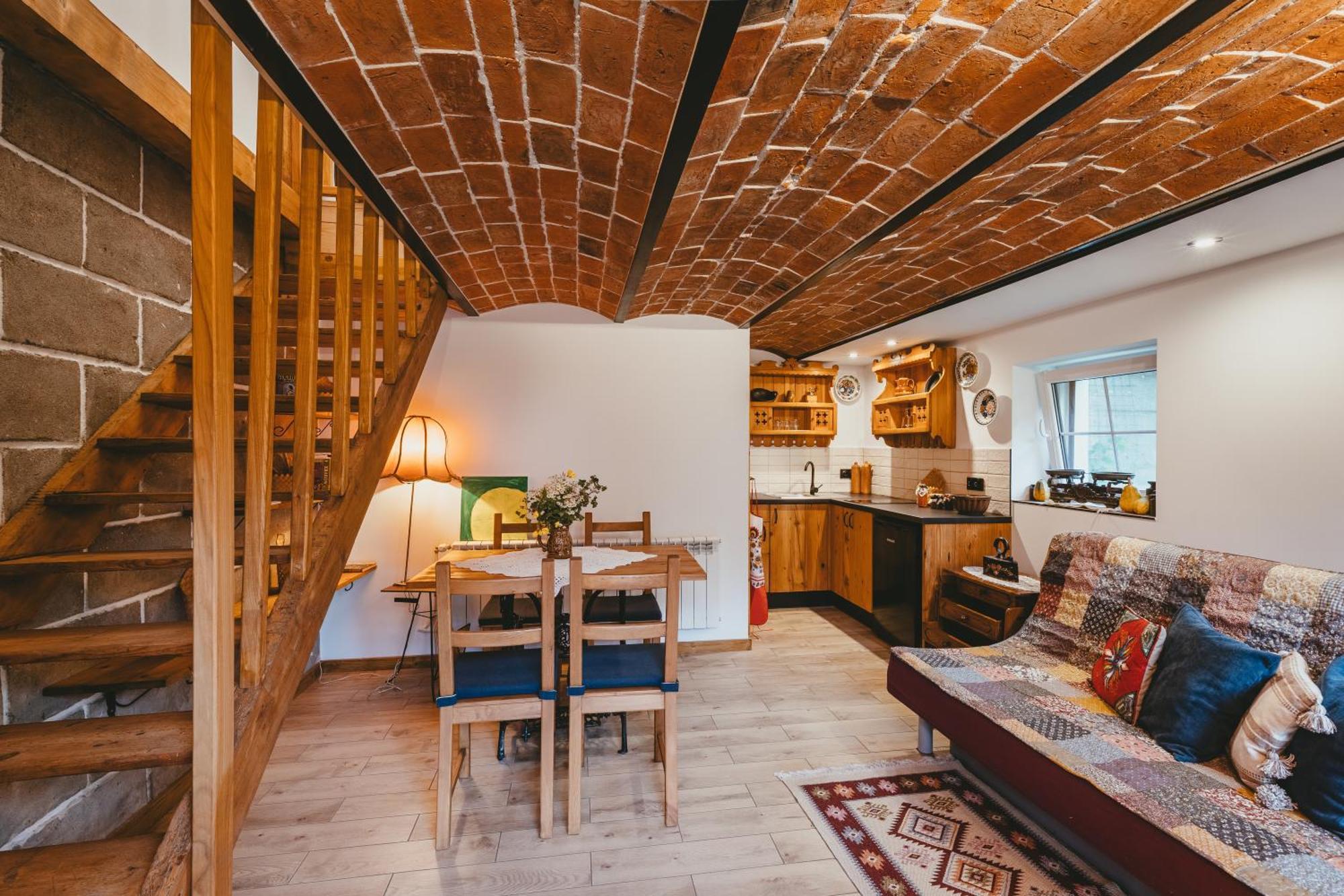 Dom Pod Orzechem Villa Łapczyce Exteriör bild